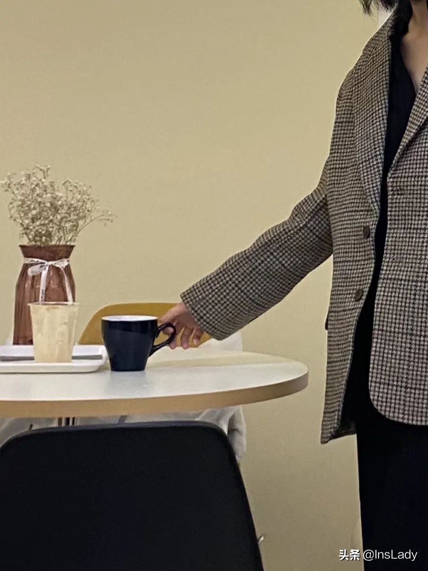 审美毁掉的中国女孩,被宋智雅夸过的中国女星