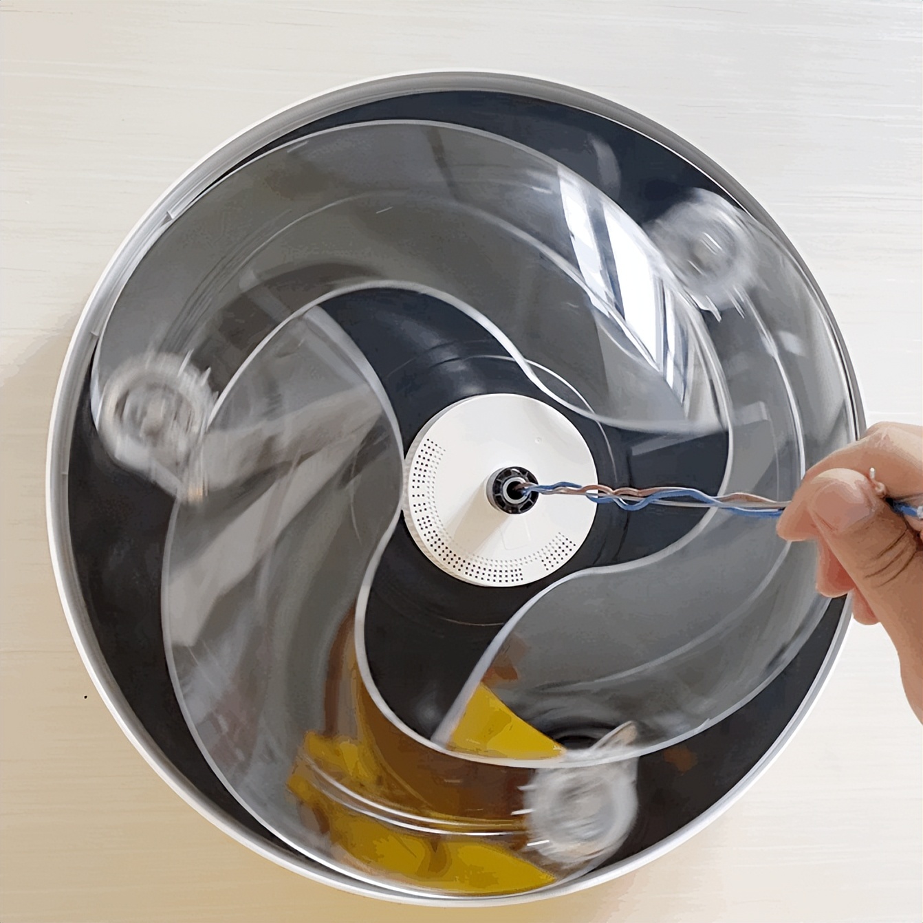 风扇灯和空调灯哪种好用,夏天不喜欢吹空调