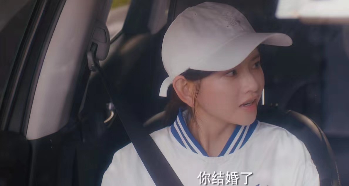 林思意炫耀和赵丽颖合作,林思意赵丽颖张可盈