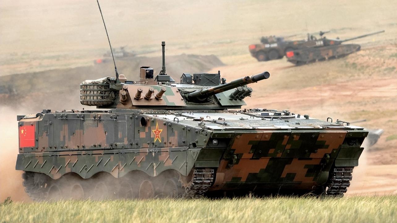 若收复台湾，东部战区三个集团军够不够？需考虑美军介入的可能！