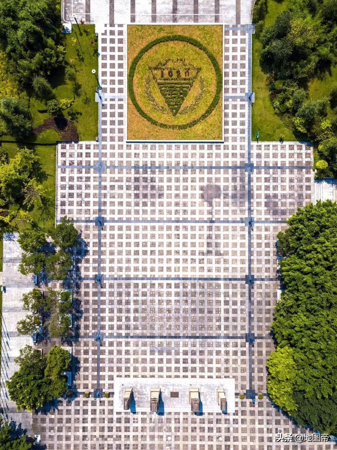 航拍重庆大学，就业率95.91%，怎么做到的？