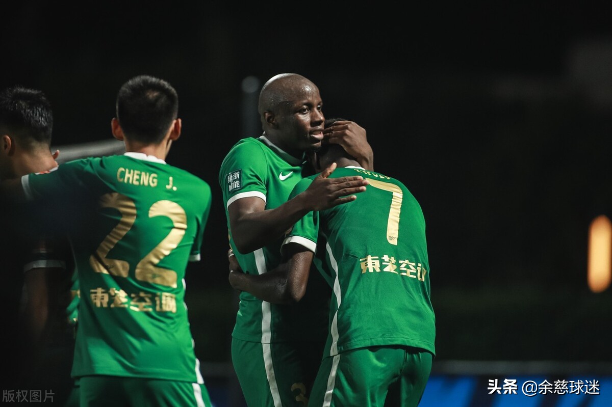 皆大欢喜！面对老东家穆谢奎打破球荒，浙江队与大连人握手言和