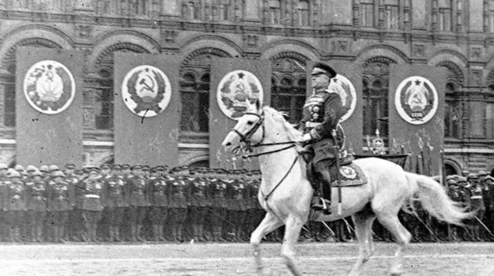 美国评的十大将军,美媒评世界四大将军