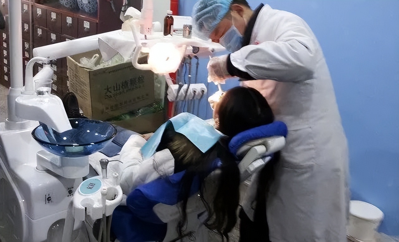 hiv抗体阳性就能确定是艾滋病吗,hiv阳性一定是艾滋病吗