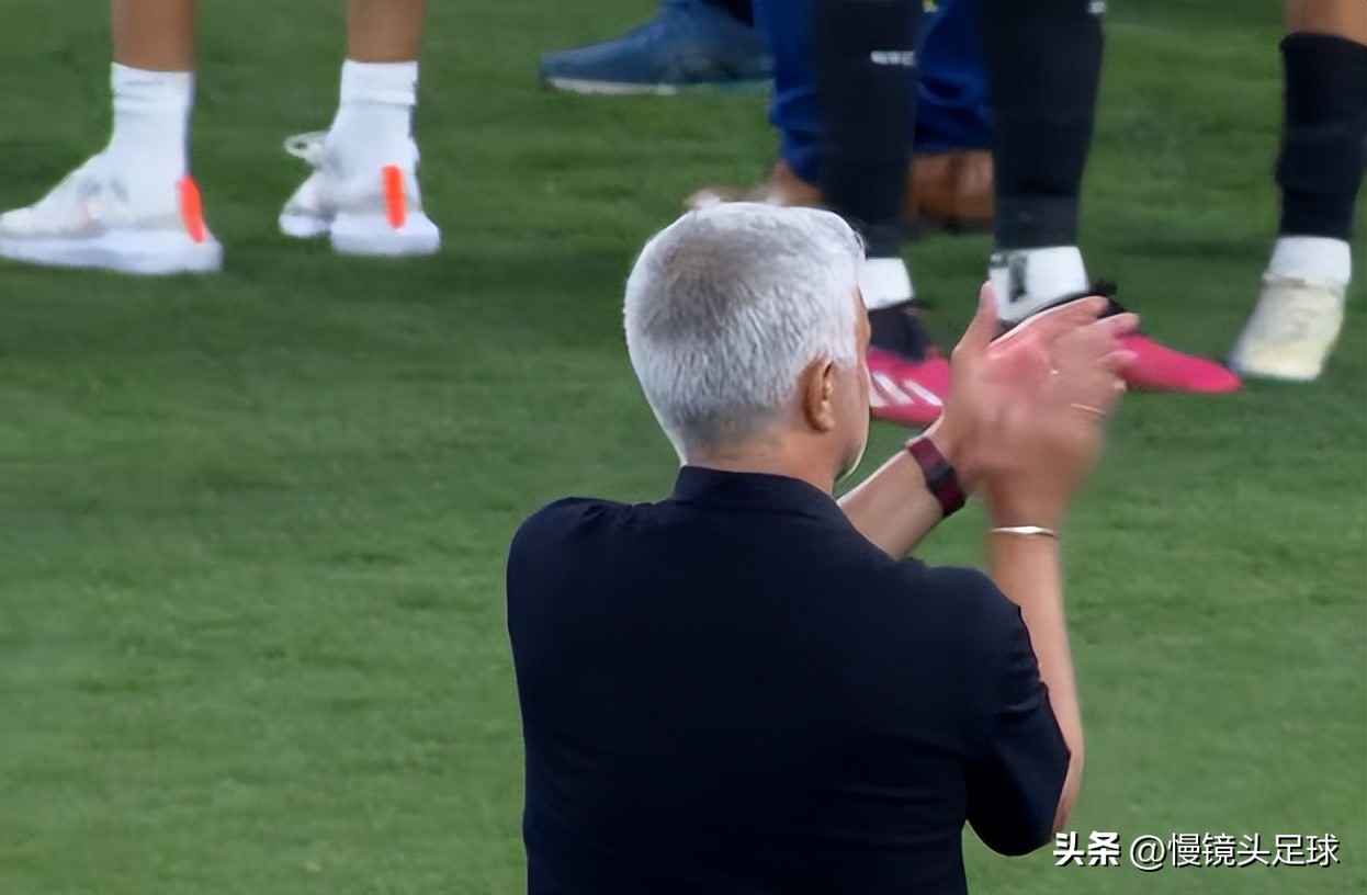 穆里尼奥五次夺冠时刻,穆里尼奥认输