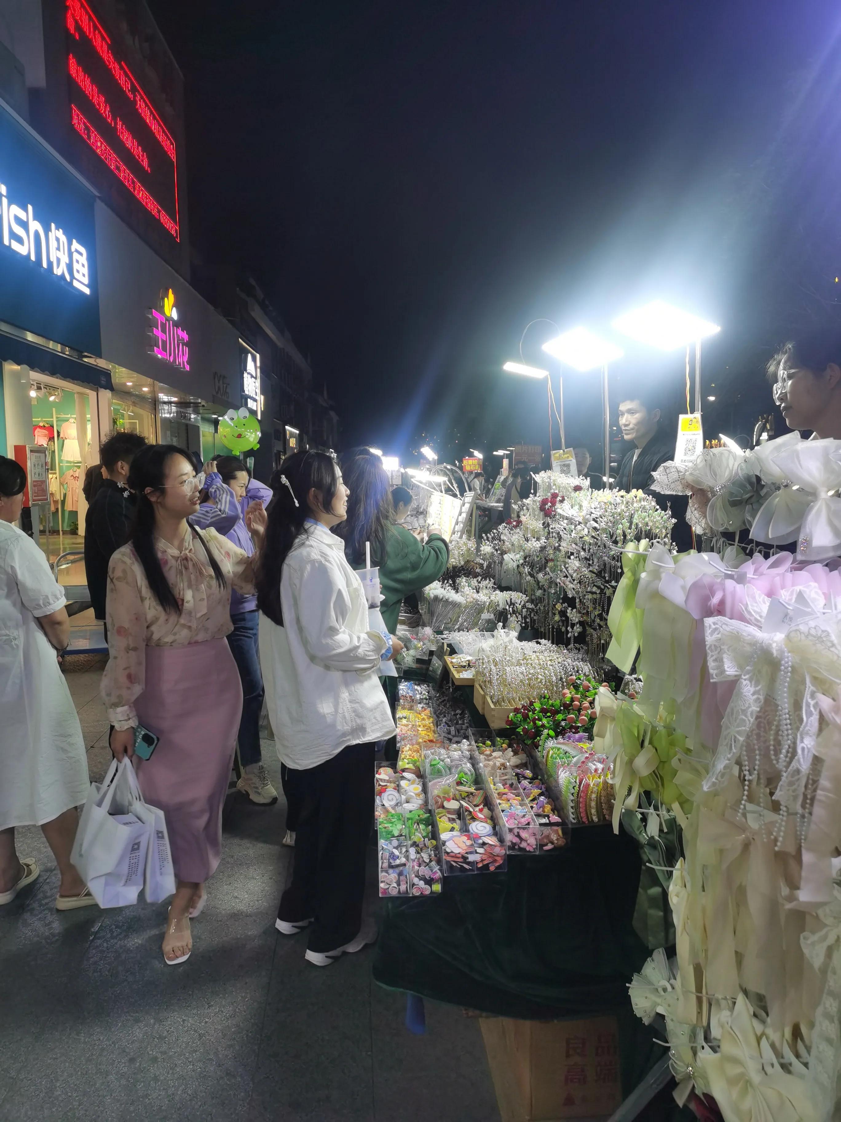 南阳印象龙展示设备有限公司,南阳印象婚纱摄影