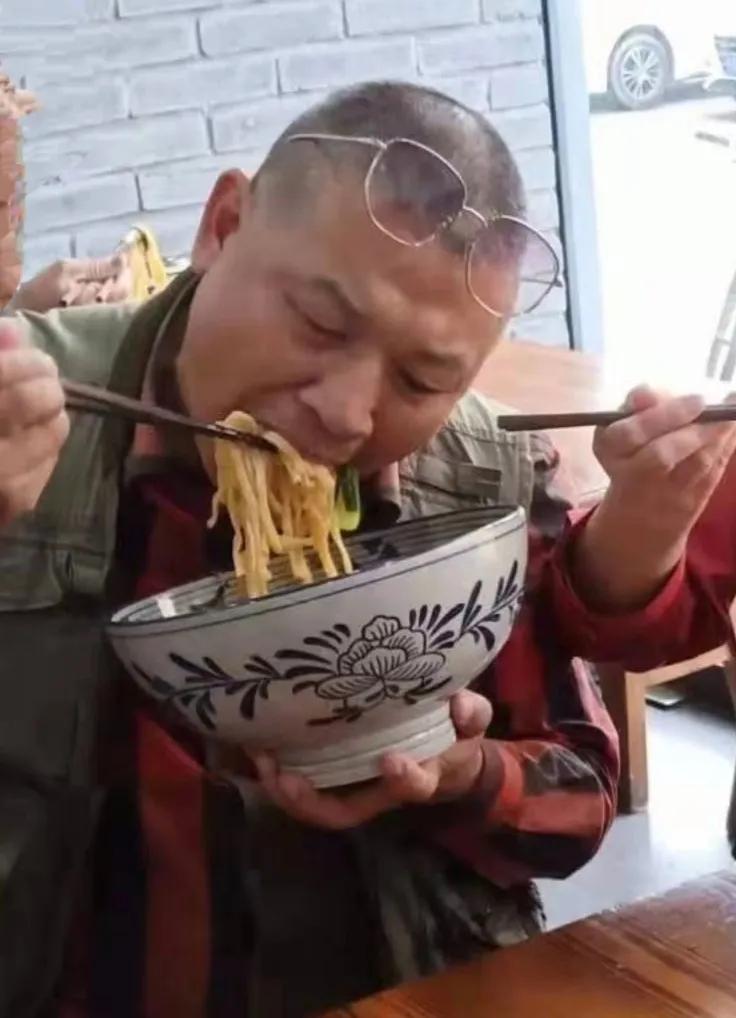 情趣性长篇小说《热爱生活》