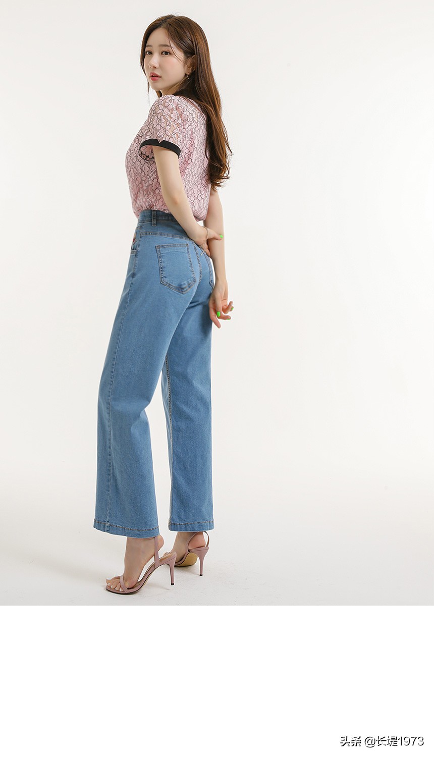 韩版t恤搭配阔腿牛仔裤,t恤别老是搭配牛仔裤