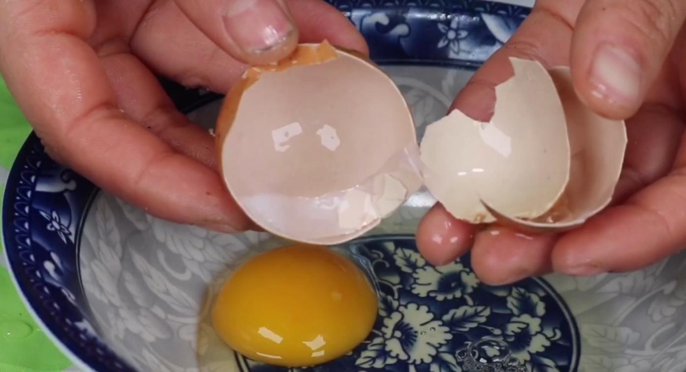 打鸡蛋小妙招,打鸡蛋10多个蛋黄