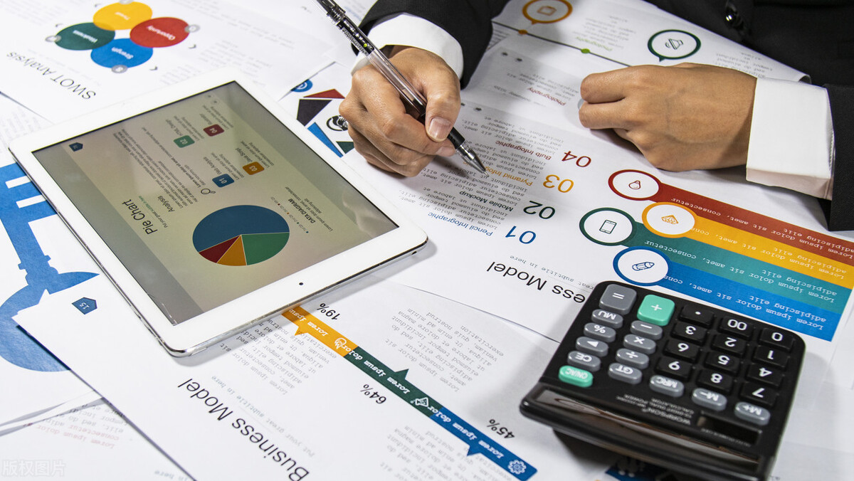 寄东西到俄罗斯需要多长时间,邮寄东西到俄罗斯怎么收费