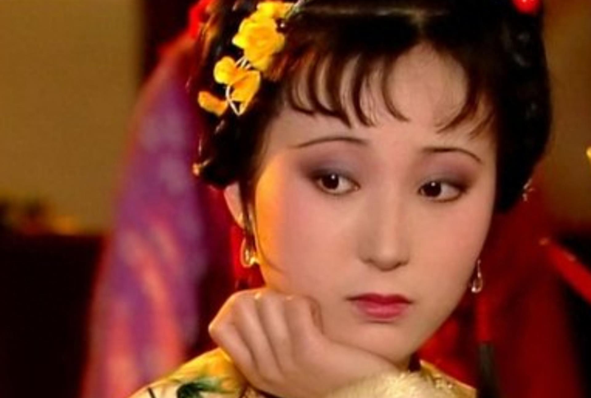 解胸生乳,探索民国女性自由之路