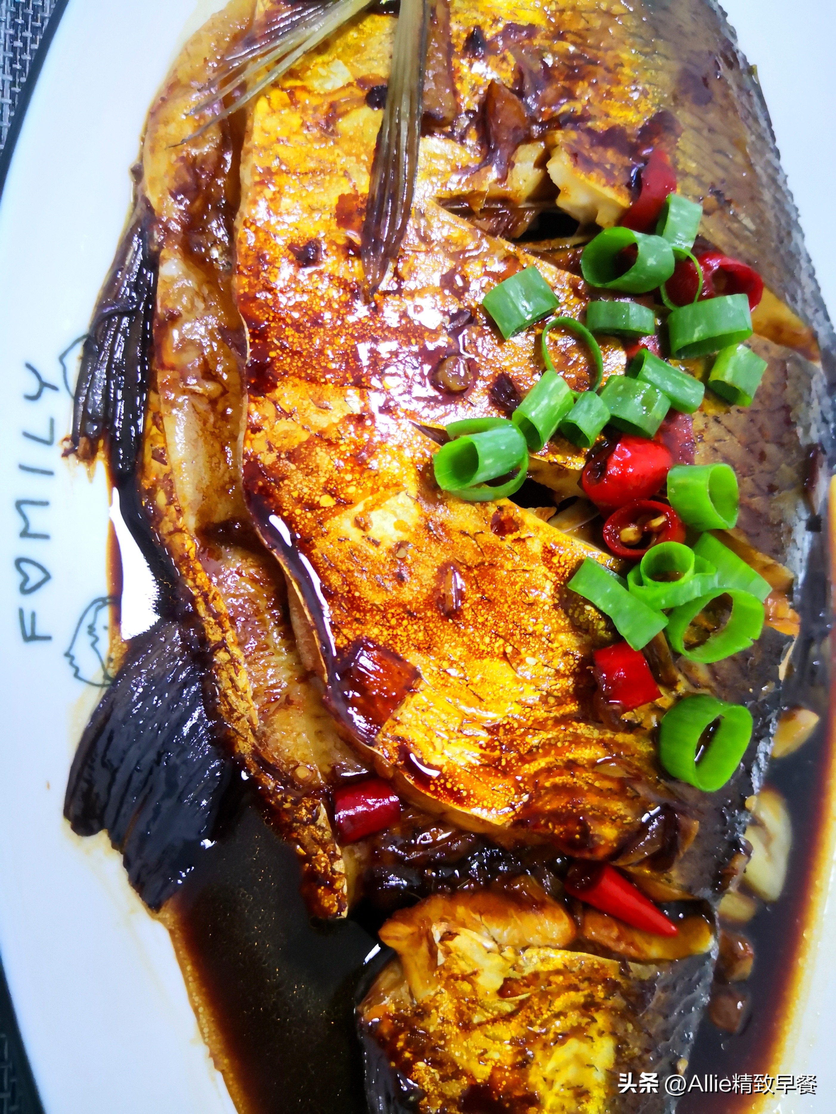 炖鱼不腥不放料酒的做法,不用料酒炖鱼怎么做好吃