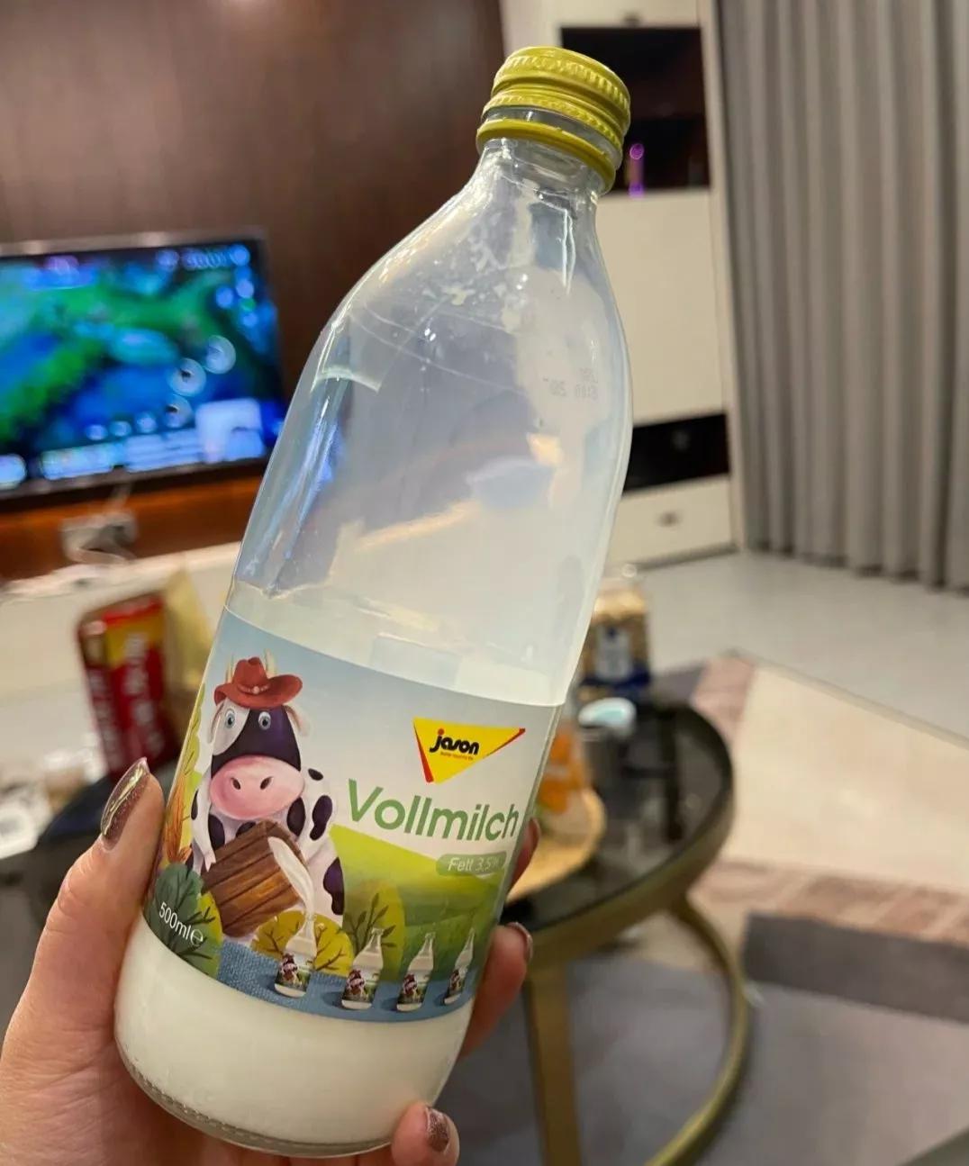 纯牛奶什么时候喝是最好的,纯牛奶哪个牌子最好适合学生喝