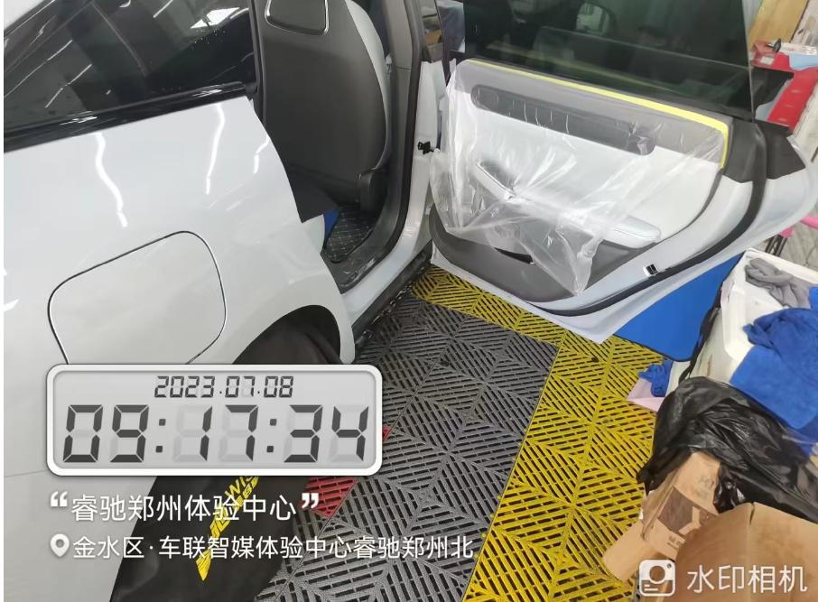 零跑c01贴膜改绿色,零跑c01车主选什么贴膜