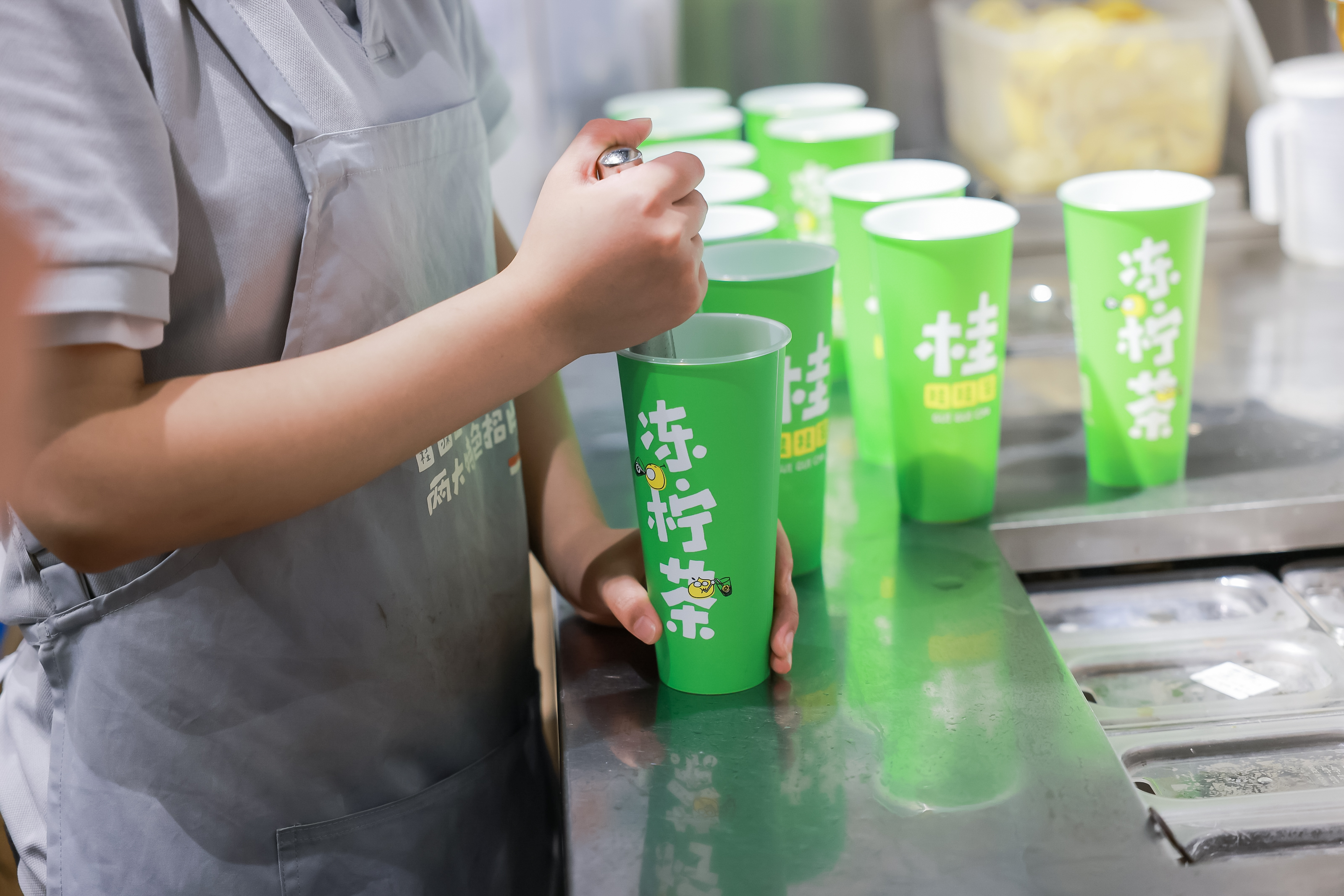 桂桂茶奶茶加盟赚钱吗,桂桂茶加盟模式