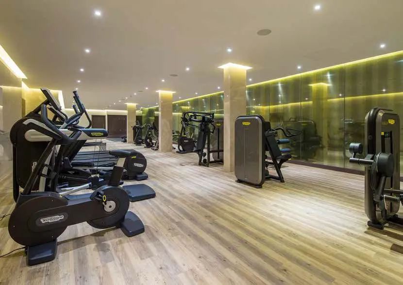 伦敦富勒姆水岸公寓,英国领事馆及领事官邸