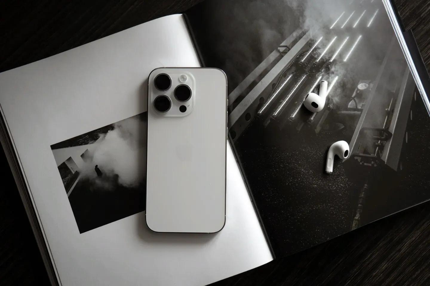 手机型号后缀的字母是什么意思,手机后缀字母含义