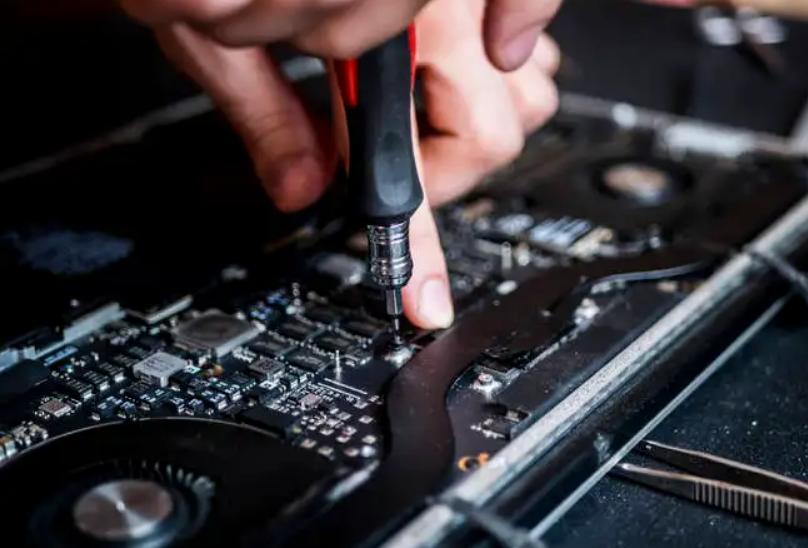 不同的螺丝型号需要不同的工具,不同的螺丝的用途