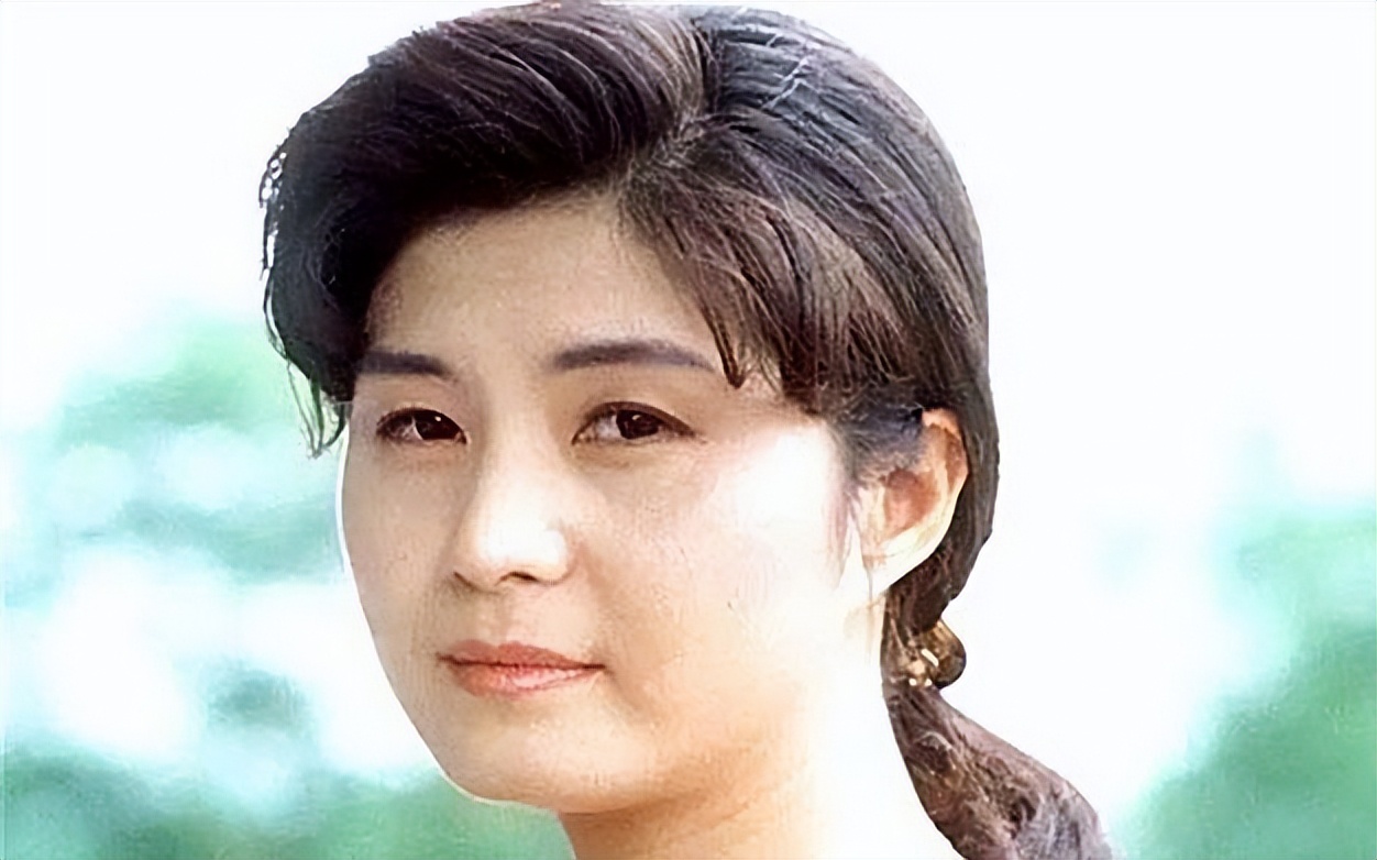 朝鲜1987年客机事件,女间谍炸飞机事件
