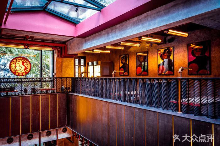 购物中心业态选择规划与配比技巧,拿捏年轻人的态度