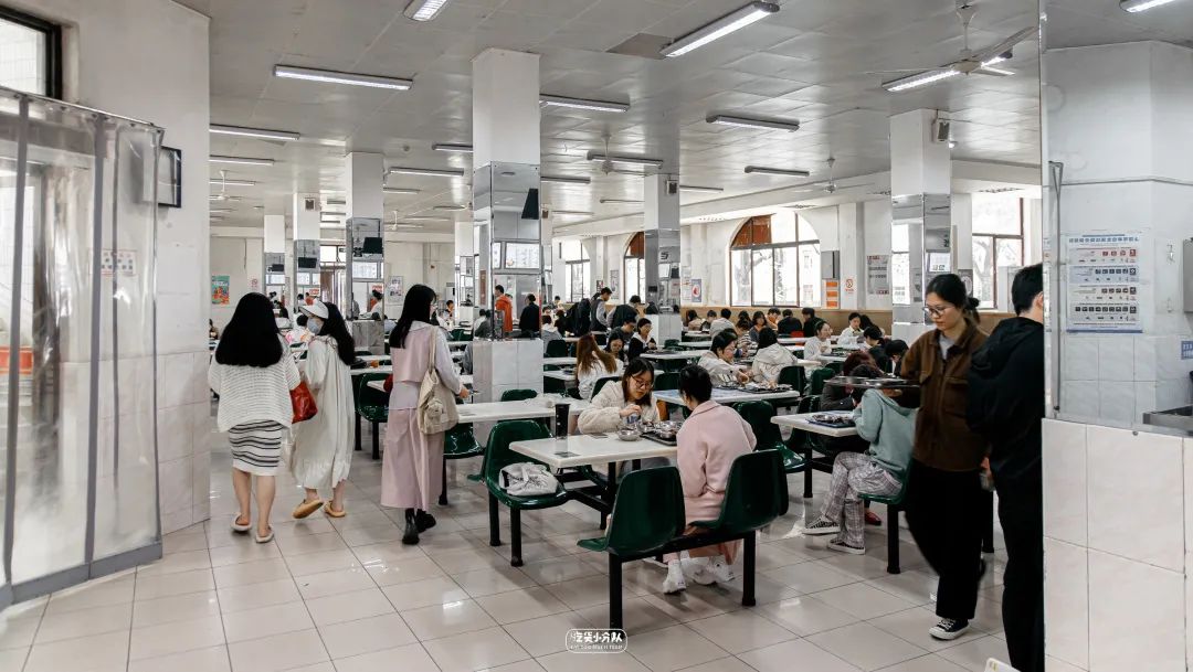 办一张上海的大学饭卡,上海哪个大学可以办理饭卡