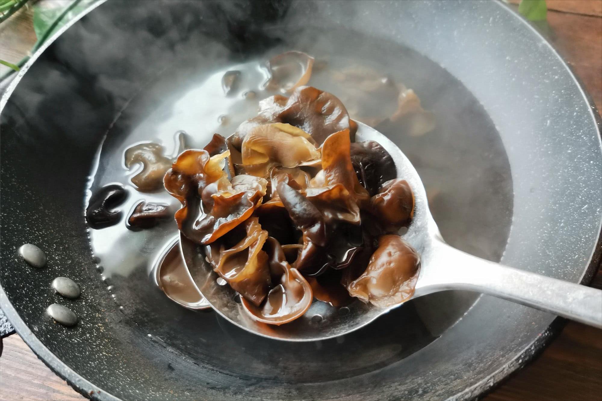 长期脱发改善脱发的最佳食物,预防脱发头发稀疏的食物和方法