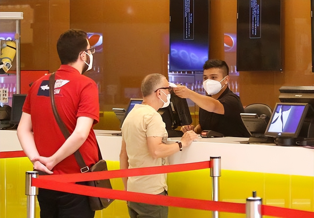 为什么都喜欢去日本买马桶盖,中国人在日本买马桶盖的现象说明