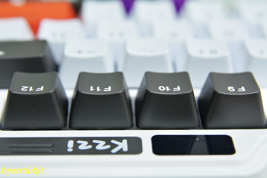 强上加强珂芝K75三模机械键盘与TTC钢铁轴的联合