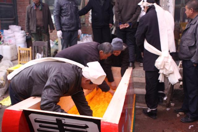 送葬完了回自己家有啥讲究,送葬路上可以走回头路吗