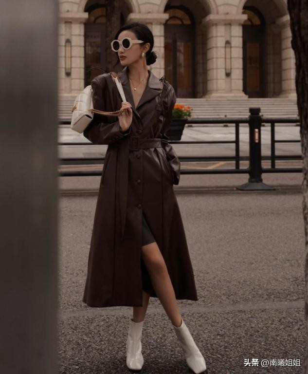 杭州时尚穿搭秋冬靴子,短靴穿搭高级感女
