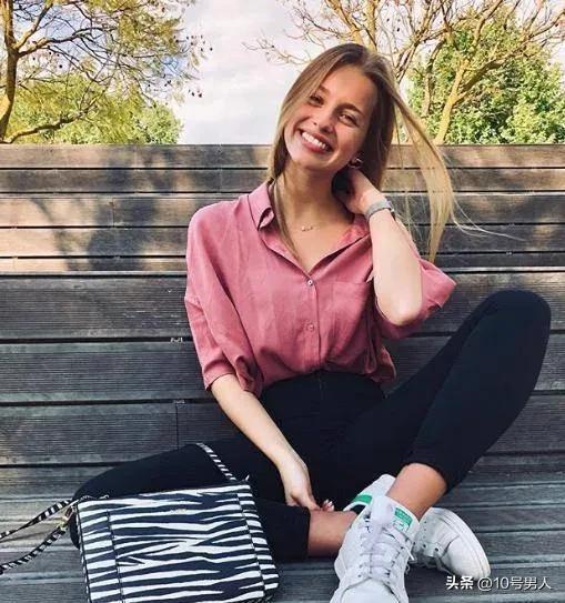 C罗接班人菲利克斯三戴绿帽