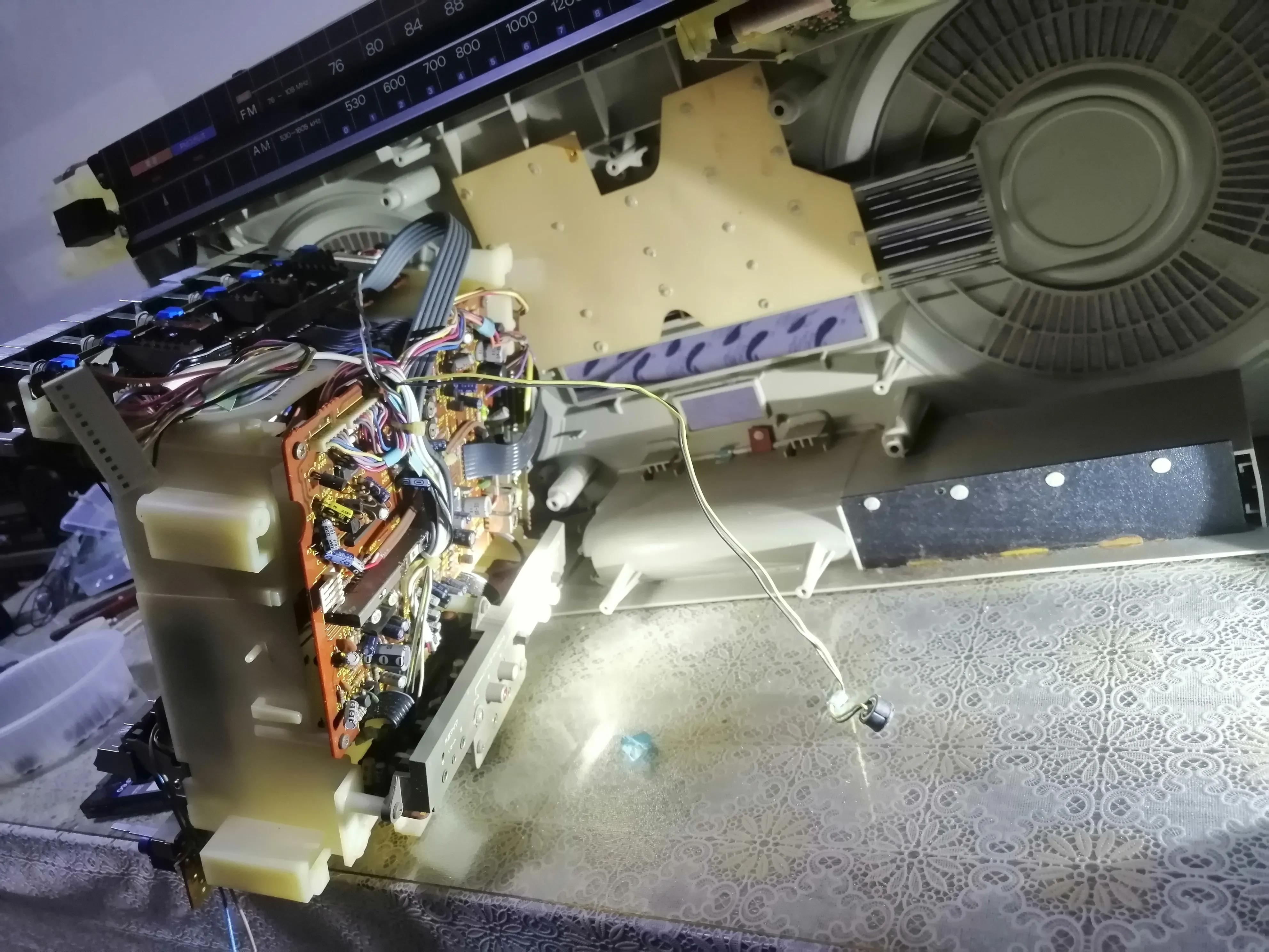 日本本土收录机夏普GF-535维修