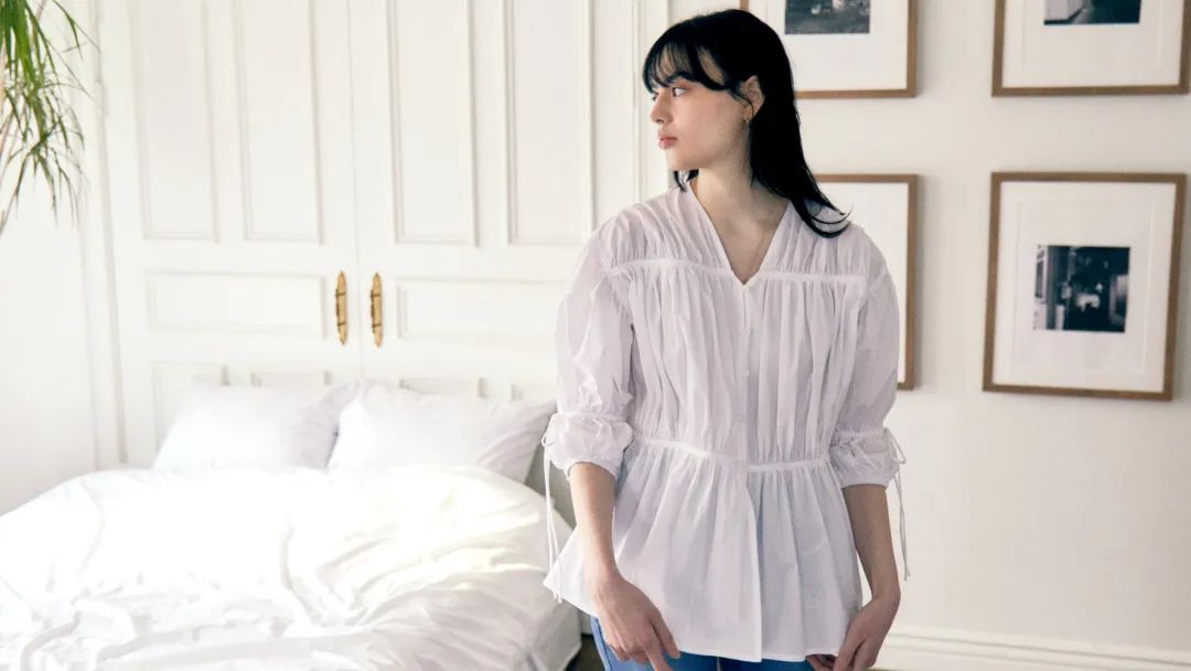 韩国女性的服装穿搭,韩国女生穿哪些3000块钱一件的t恤