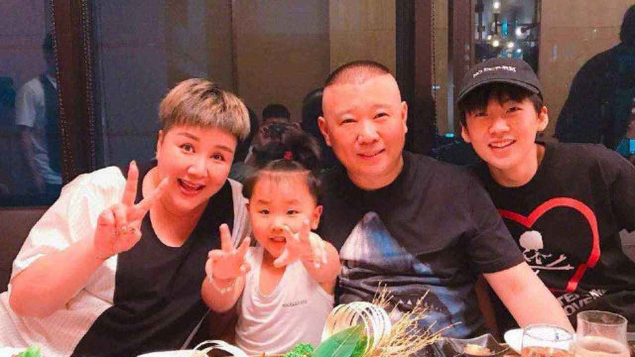 郭德纲妻子胡中惠简介,郭德纲的老婆王惠究竟是个怎样的