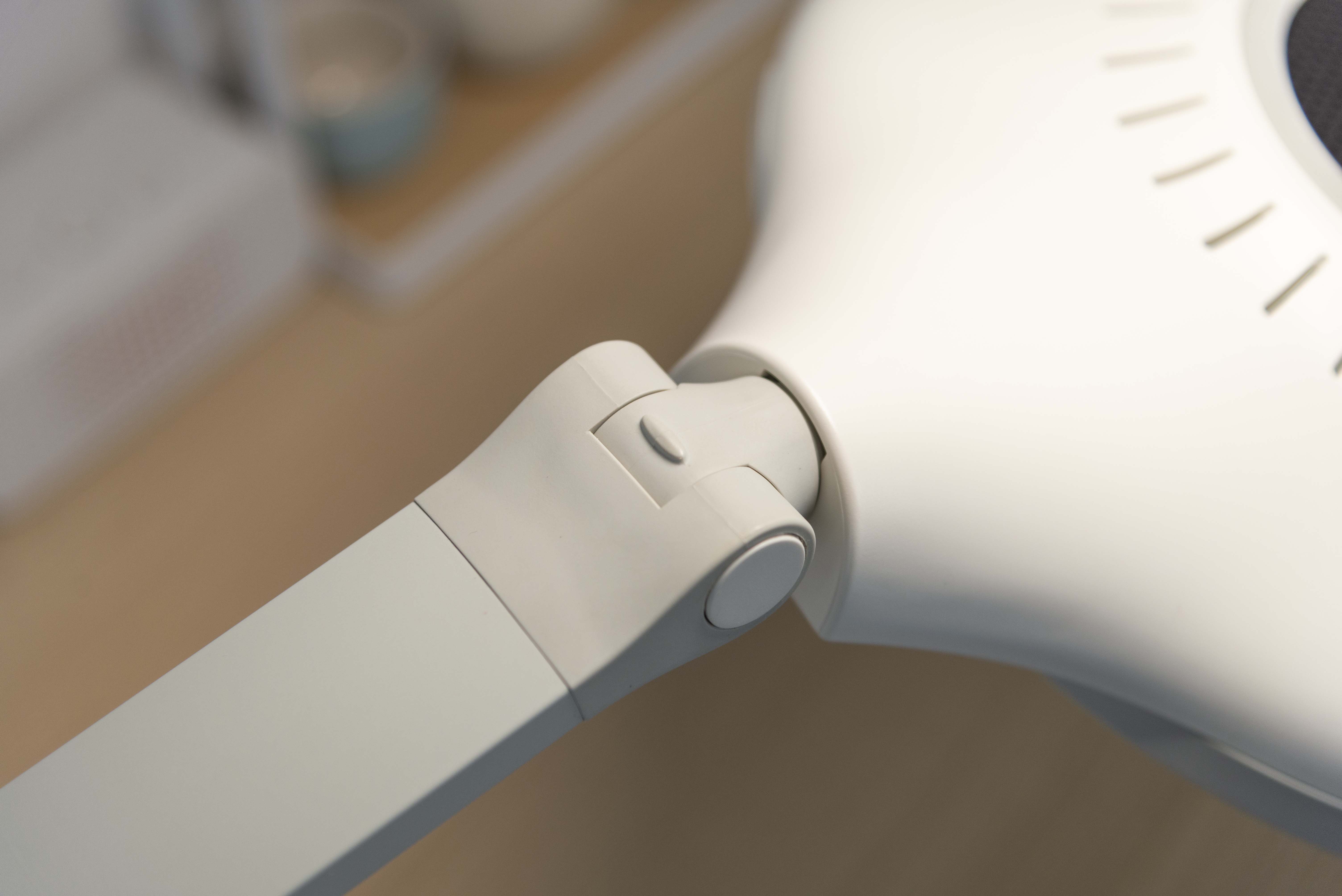 蓝光护眼灯品牌排行榜最新,蓝光护眼灯品牌盘点几款真的护眼