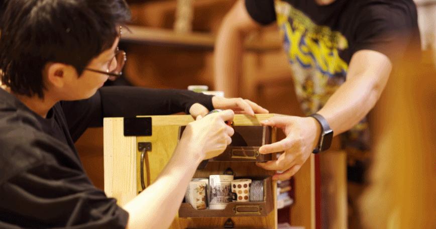 夫妻花110万建豪宅,上海夫妻斥资140万打造环绕的家