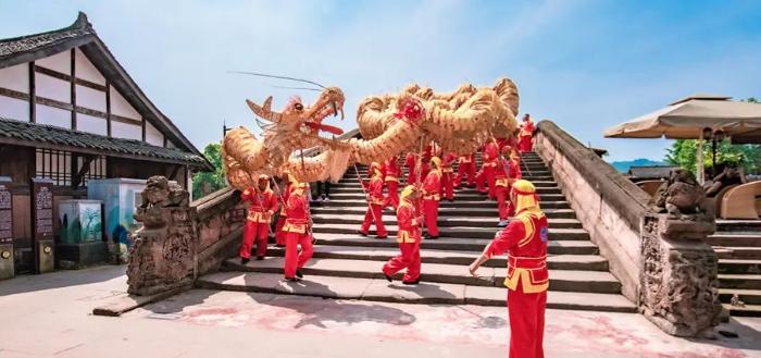 邛崃南宝山旅游攻略,邛崃旅游攻略坐车路线