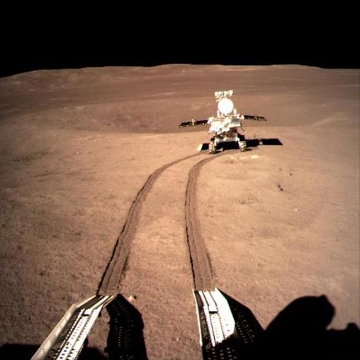 月球发现神秘小屋外媒怎么评价,月球背面神秘小屋是真的还是假的