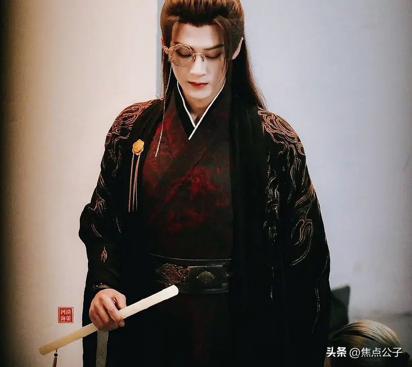 王鹤棣凭苍兰诀一夜爆红,王鹤棣凭借苍兰诀涨粉多少万