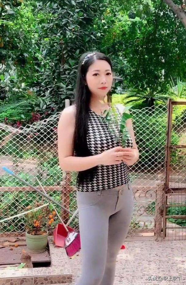 湖南邵阳夫妇在乡场镇给老人拍照月入过万，农村创业有五个风口