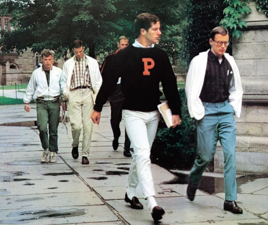 《特别策划》的封面,特别策划小品