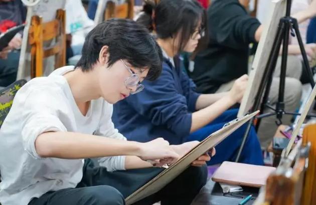 广州画室集训前十名排名榜,广州前十大画室排名及学费