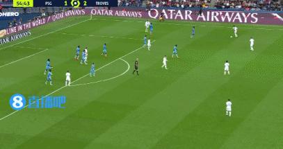 外媒对内马尔马赛回旋助攻评价,内马尔天秀连过5人马赛回旋式