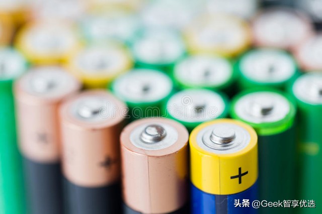 电动车电池哪个牌子最好最耐用，电动车什么电瓶最好最耐用