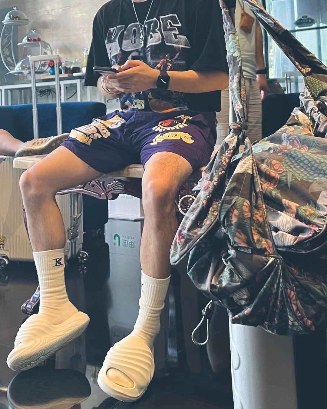 李宁超轻2022v2元年,李宁今年的新球鞋