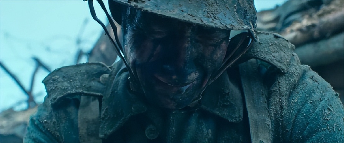 一上映就登票房榜首看完大呼过瘾,首播便拿下收视第一