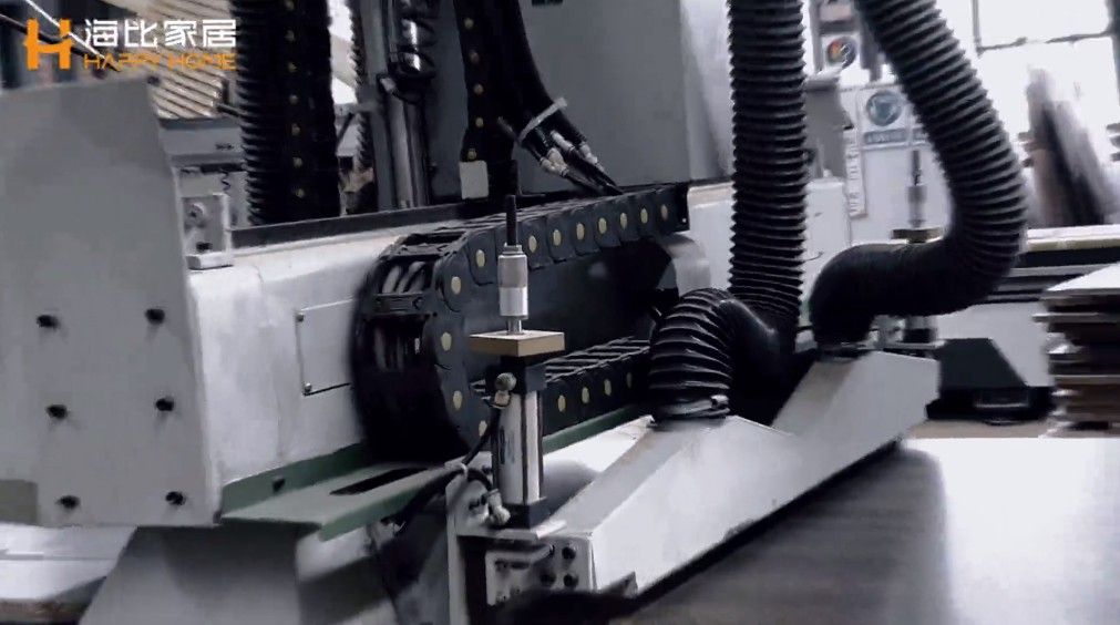 云南海比家居20万m²智能化工厂，如何把高速定制发挥到极致？