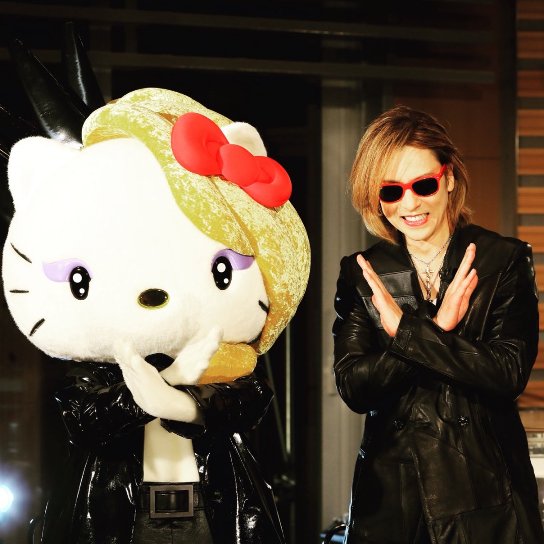 hellokitty变成人长大的样子,hellokitty变成肌肉男的头像