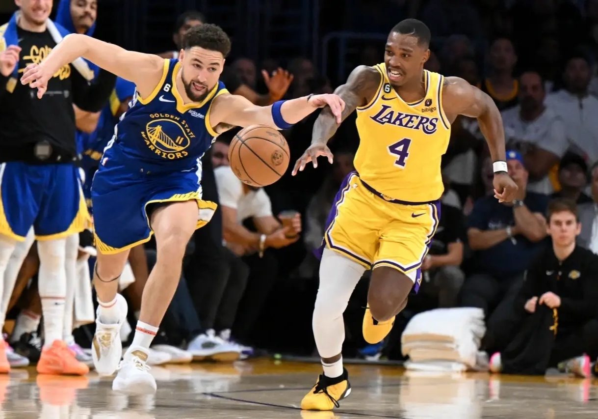 比1-3落后湖人更恐怖的，是金州勇士“篮球哲学”的全面过时