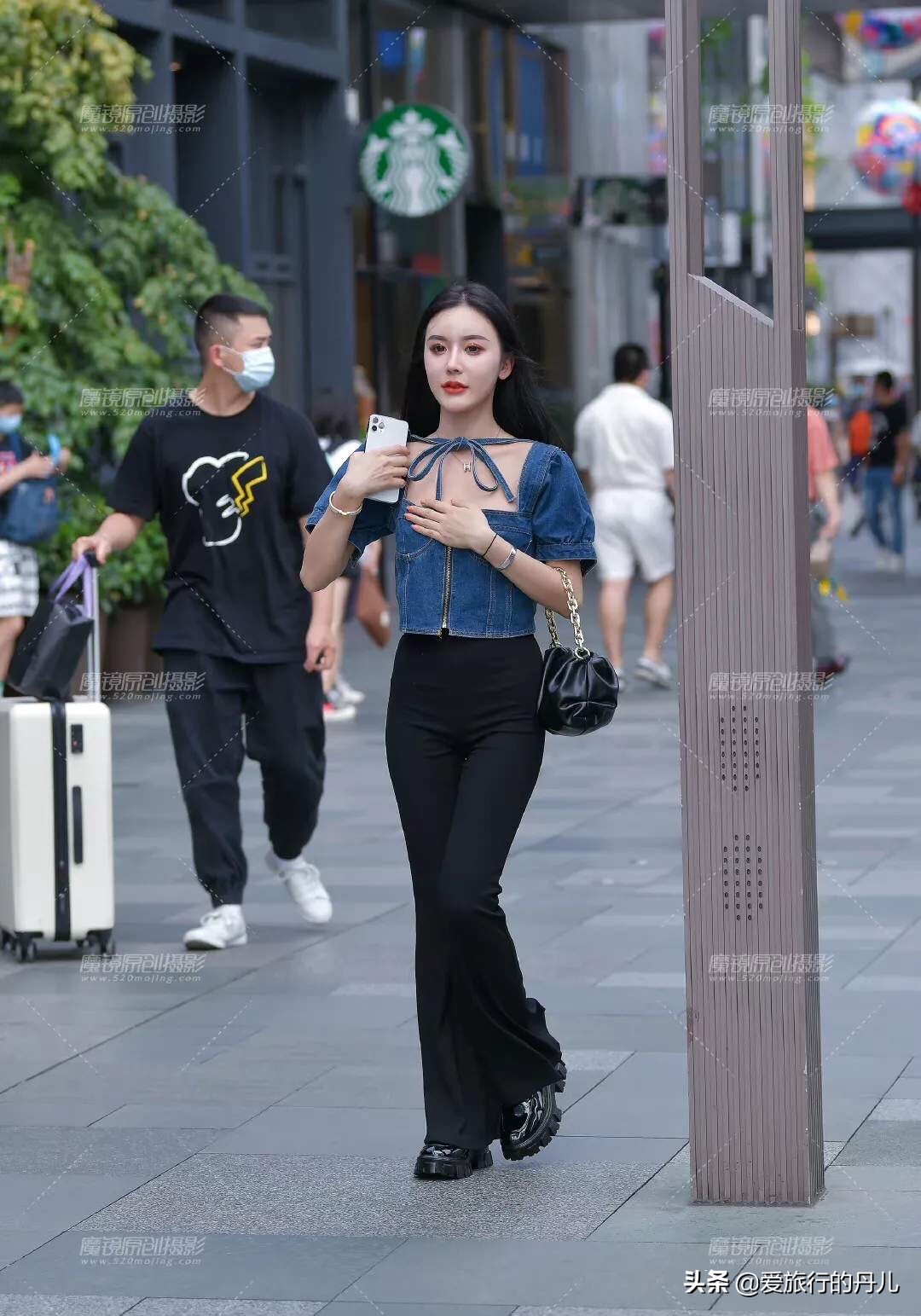 复古衬衫搭配黑色喇叭裤,牛仔裤复古衬衫搭配图片